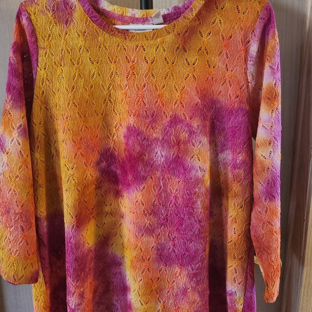 LOGo Layers Colorful Lace Top